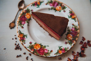 Chocolate fruit cake with cauliflower/Lodowe ciasto owocowo-czekoladowe z kalafiorem