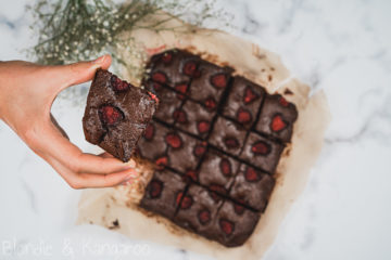 Bezglutenowe brownie z malinami/Paleo brownie with raspberries