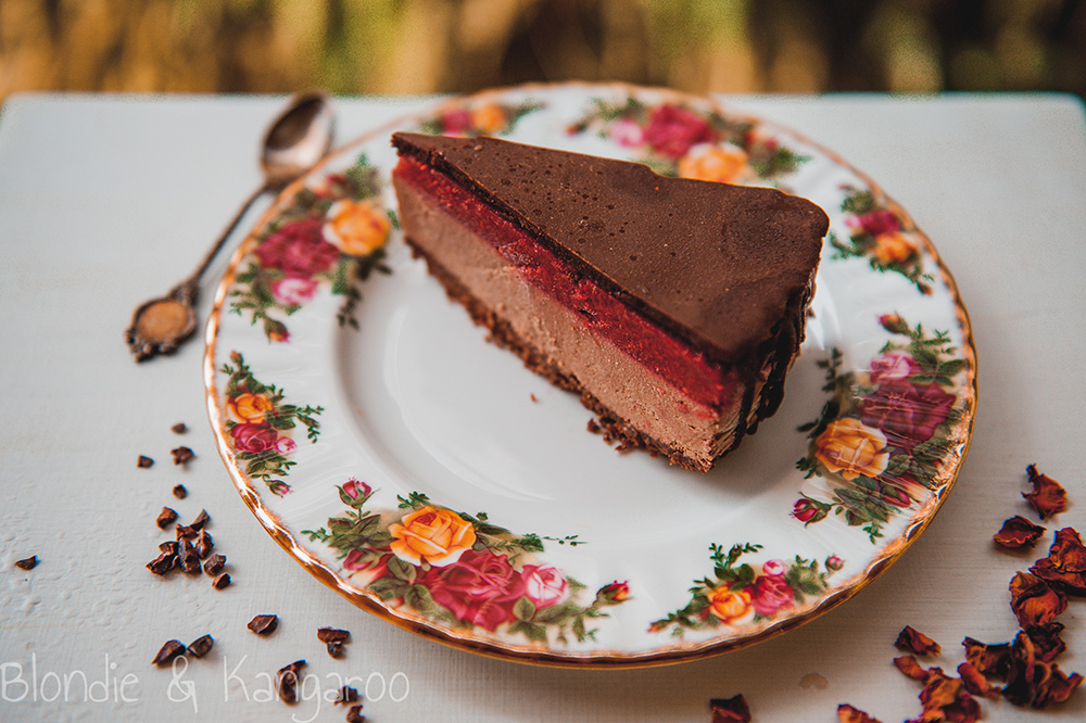 Chocolate fruit cake with cauliflower/Lodowe ciasto owocowo-czekoladowe z kalafiorem